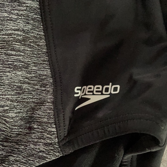 Speedo Bathing Suit EUC - Picture 4 of 5